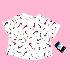 Girls Nike Tee